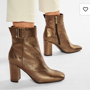 Tommy Hilfiger Metallic Square Toe Boot dark gold